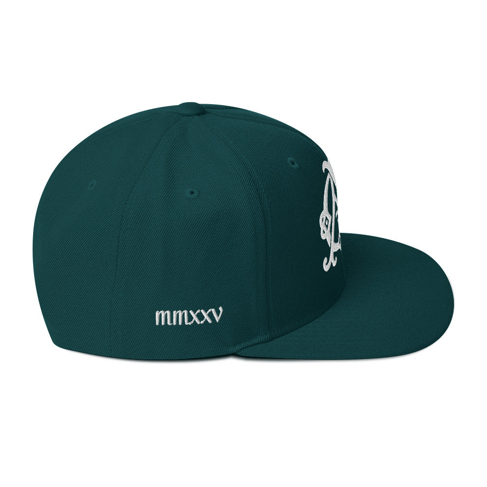 AC Agilis Cultus classic snapback hat in spruce green, right side view, structured crown with flat brim, adjustable snapback closure, minimalist black and white aesthetic